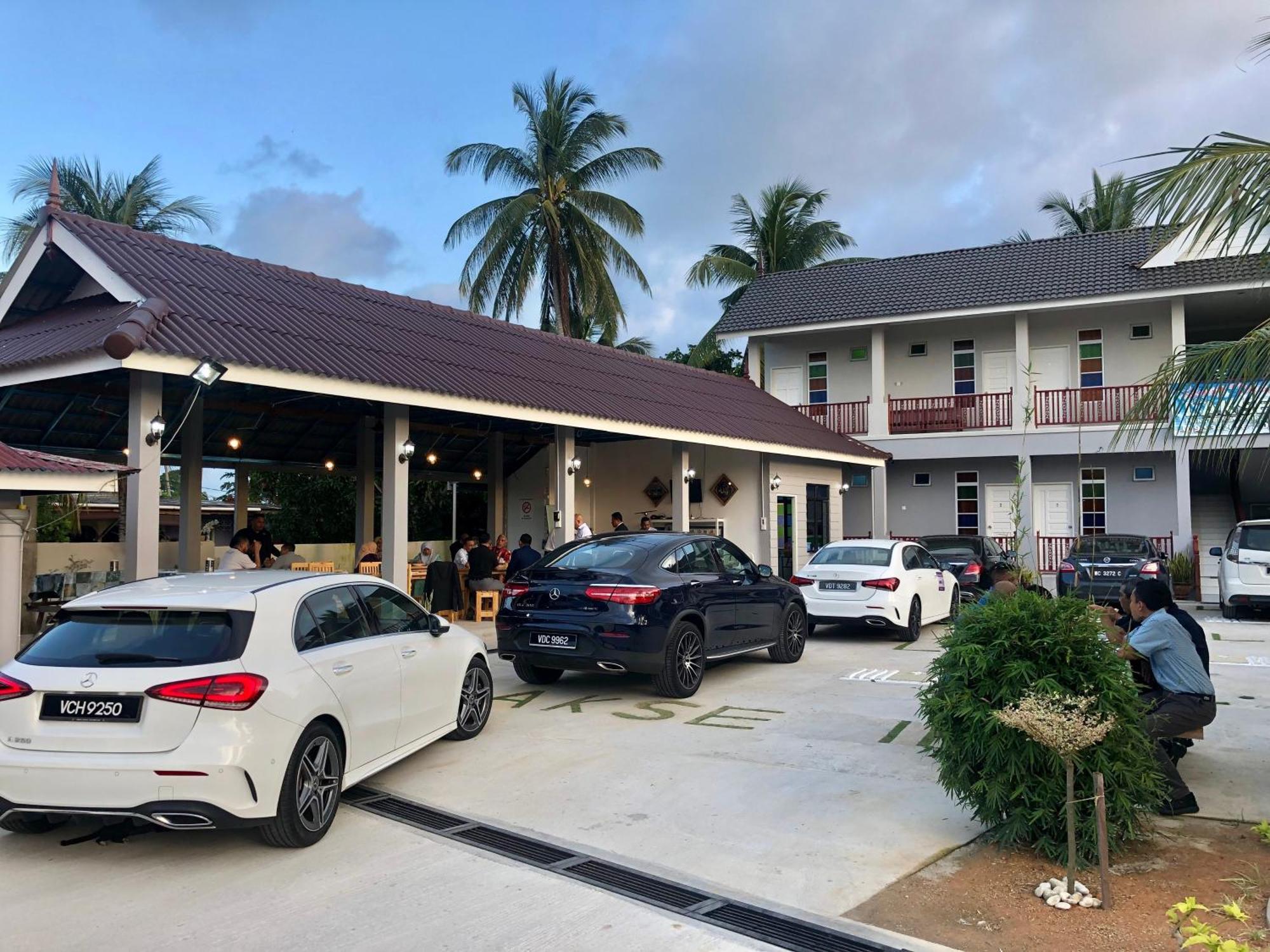 Lakse Inn Homestay Kampong Pengkalan Maras Экстерьер фото